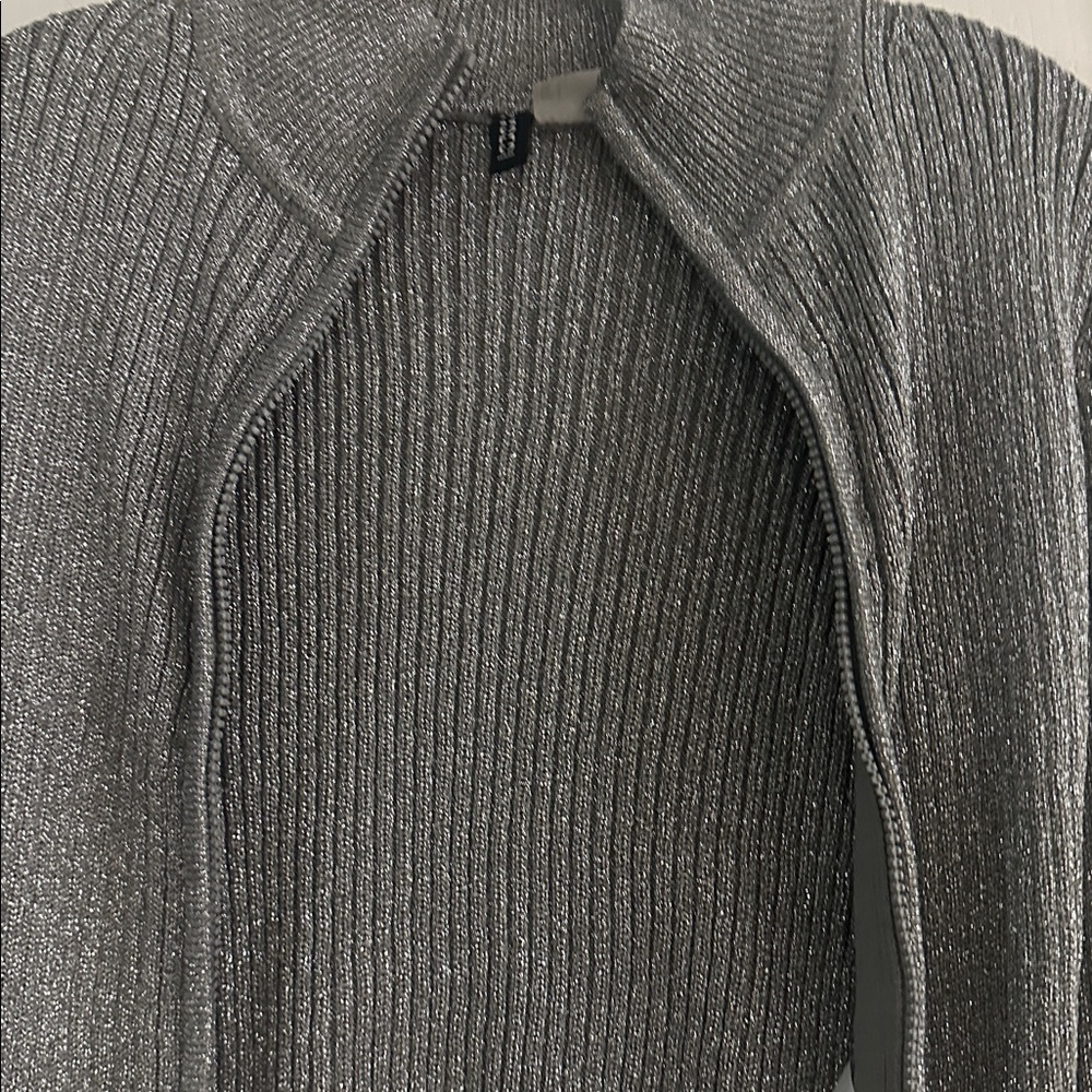Metallic Gray Ribbed Zip-Front Women’s Sweater - Picture 2 of 3